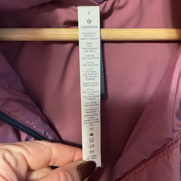 LULULEMON WUNDERPUFF JACKET. BNWT - Picture 3 of 8